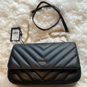 Beautiful DKNY Veronica LG shoulder black - Faux leather